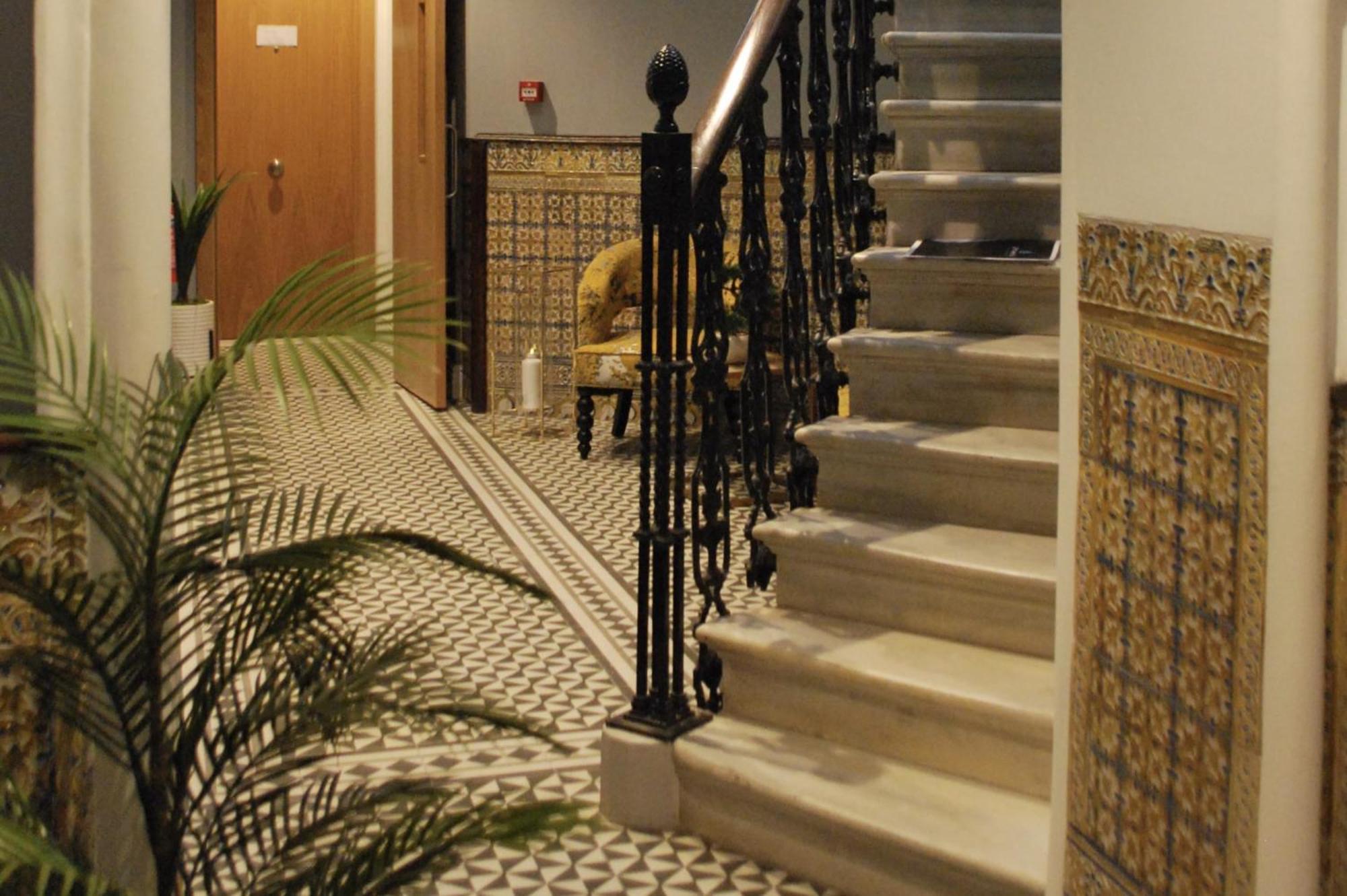Central Penthouse Double Room Ensuite - Grand Central House غيبرالتار المظهر الخارجي الصورة